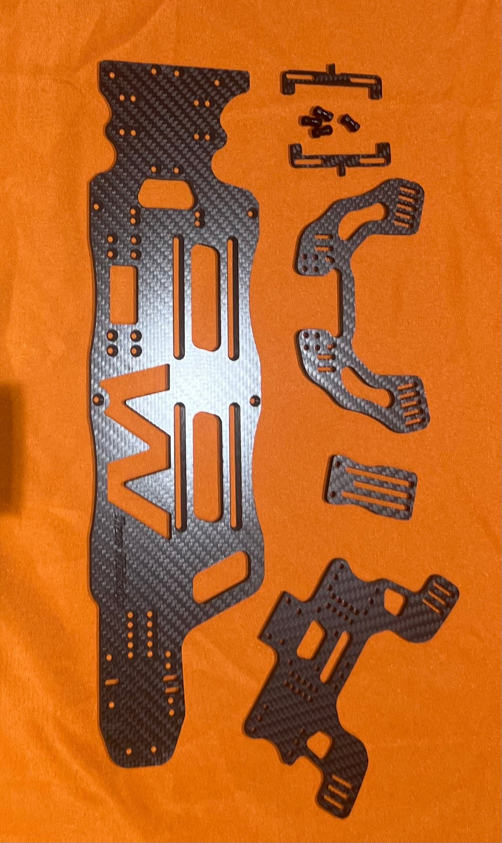 Whitledge Chassis CW KIT-100 Cheetah - 2.5mm Loose Dirt